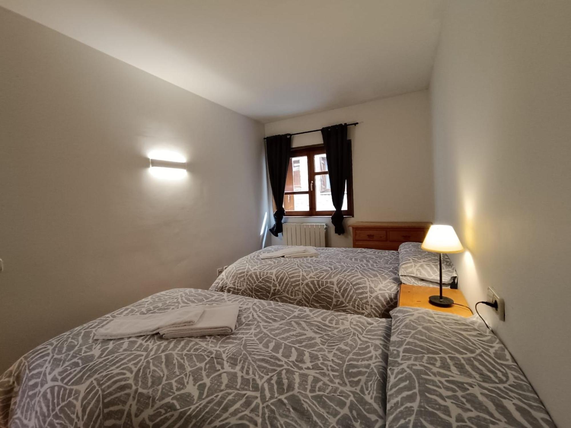 Apartament Inmocyma Tu Refugio En Benasque Zewnętrze zdjęcie